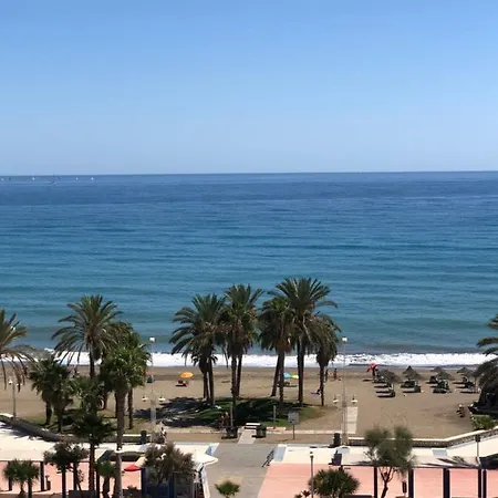 Atico Pacifico Parking Y Piscina Gratis
